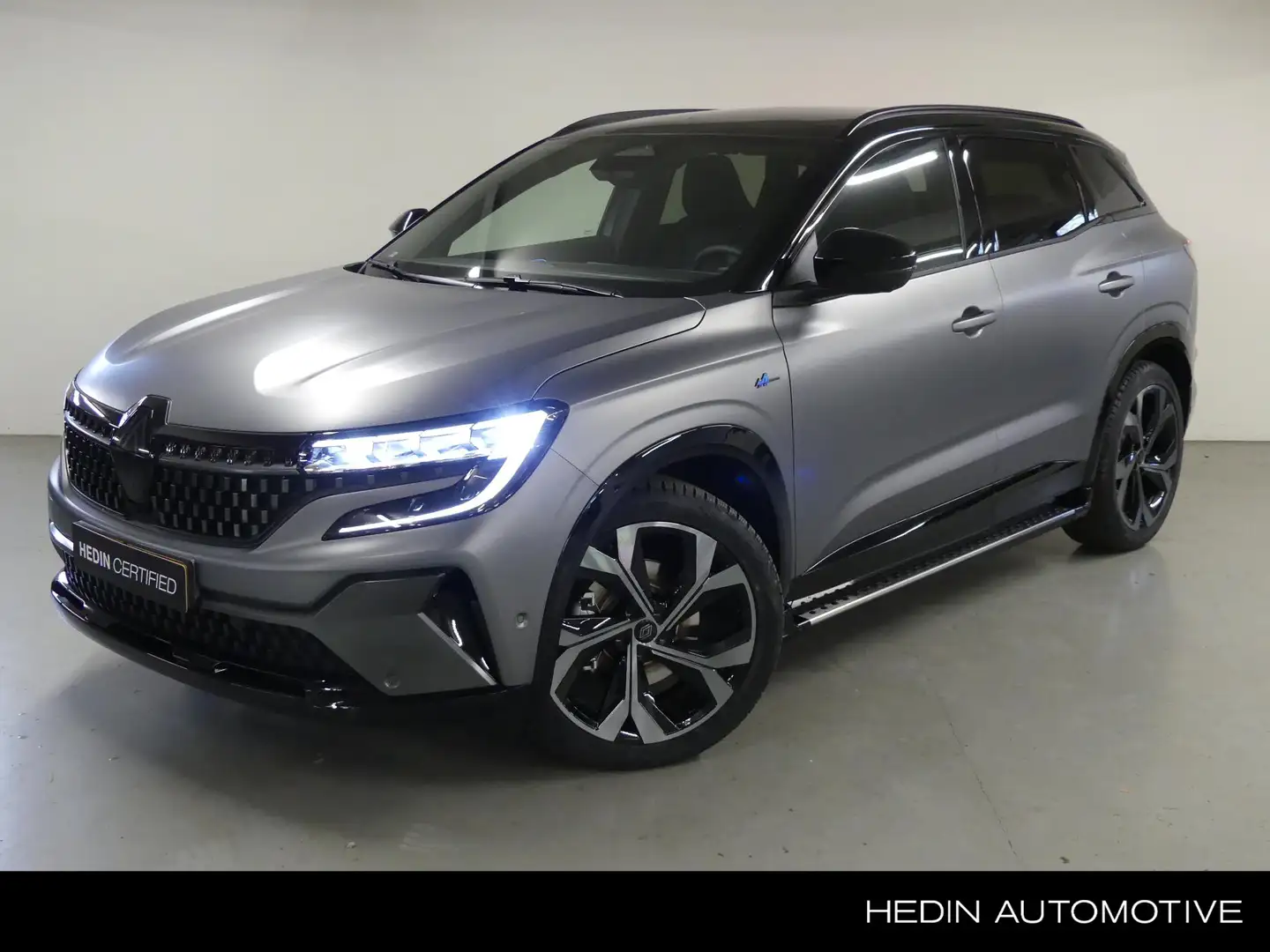 Renault Austral 1.2 E-Tech full hybrid 200 iconic esprit Alpine pa Grigio - 1