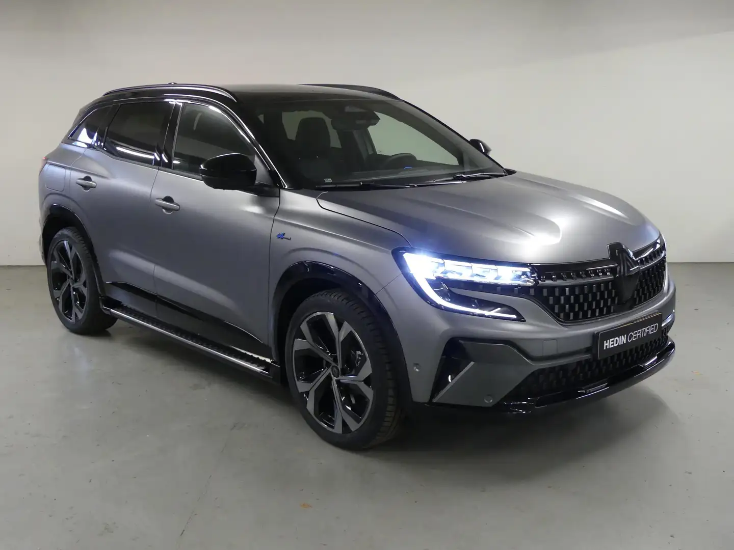 Renault Austral 1.2 E-Tech full hybrid 200 iconic esprit Alpine pa Grigio - 2