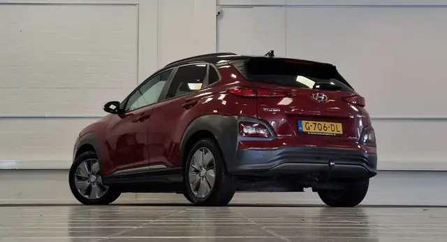 Hyundai Kona view 7