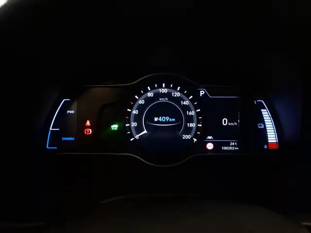 Hyundai Kona view 16