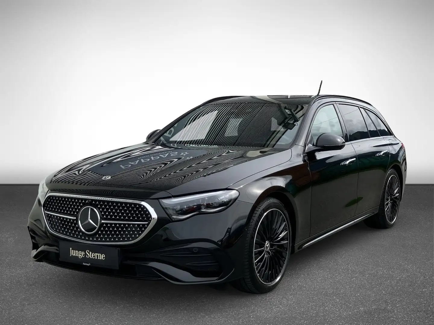 Mercedes-Benz E 300 de 4MATIC T-Modell mit EQ Hybrid Technologie *AMG- Schwarz - 2