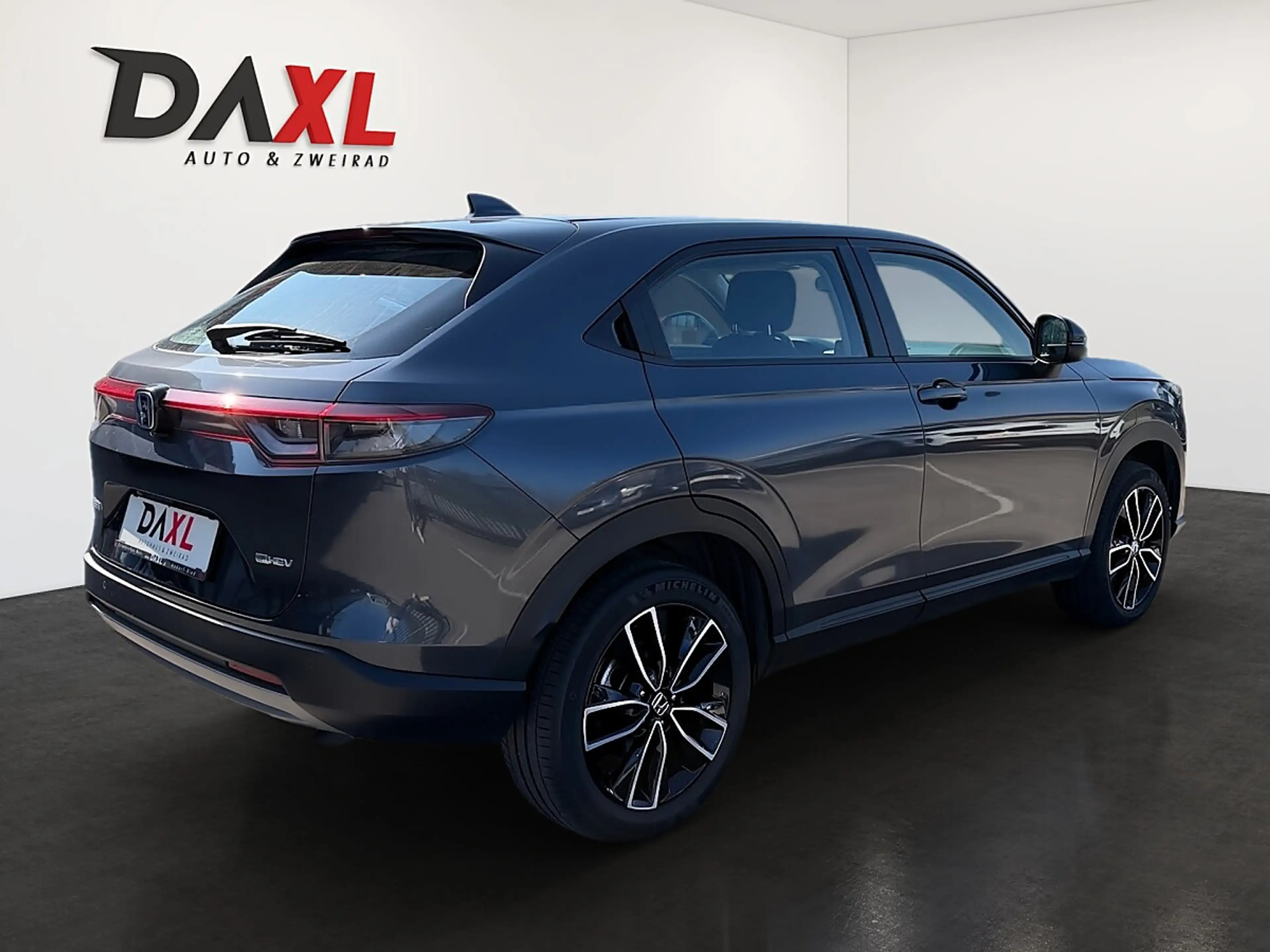 Honda HR-V 1,5 i-MMD Hybrid 2WD Elegance Aut. *LED* — photo 5