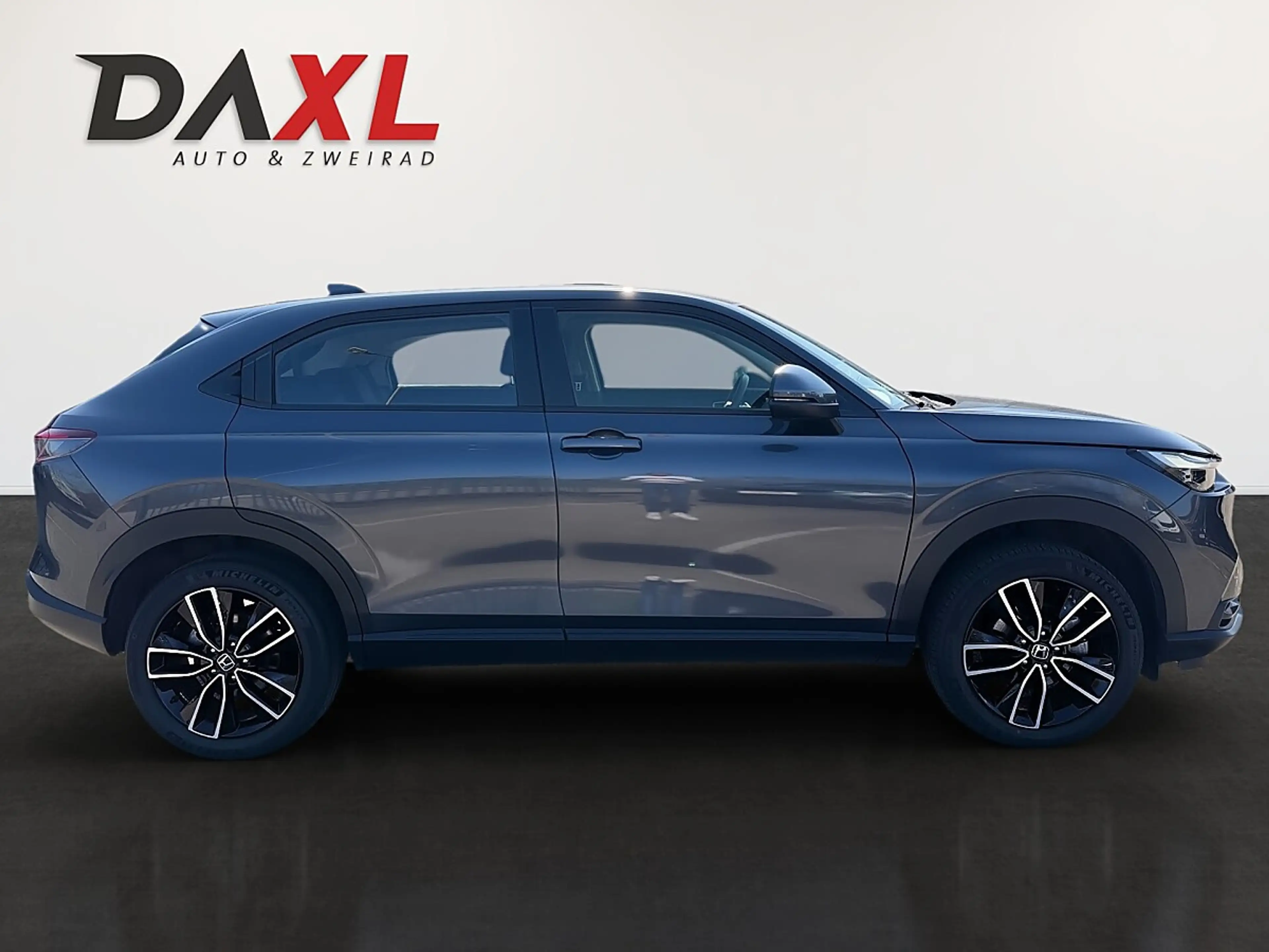Honda HR-V 1,5 i-MMD Hybrid 2WD Elegance Aut. *LED* — photo 4