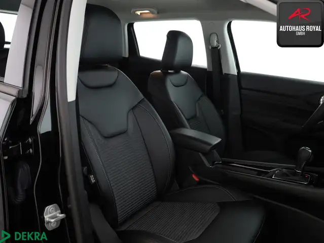 Jeep Compass view 11