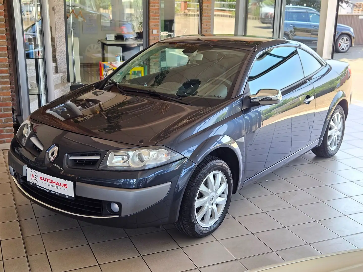 Renault Megane 1.6 Avantage *Scheckheftpflegt, Rentnerfahrzeug* Noir - 2