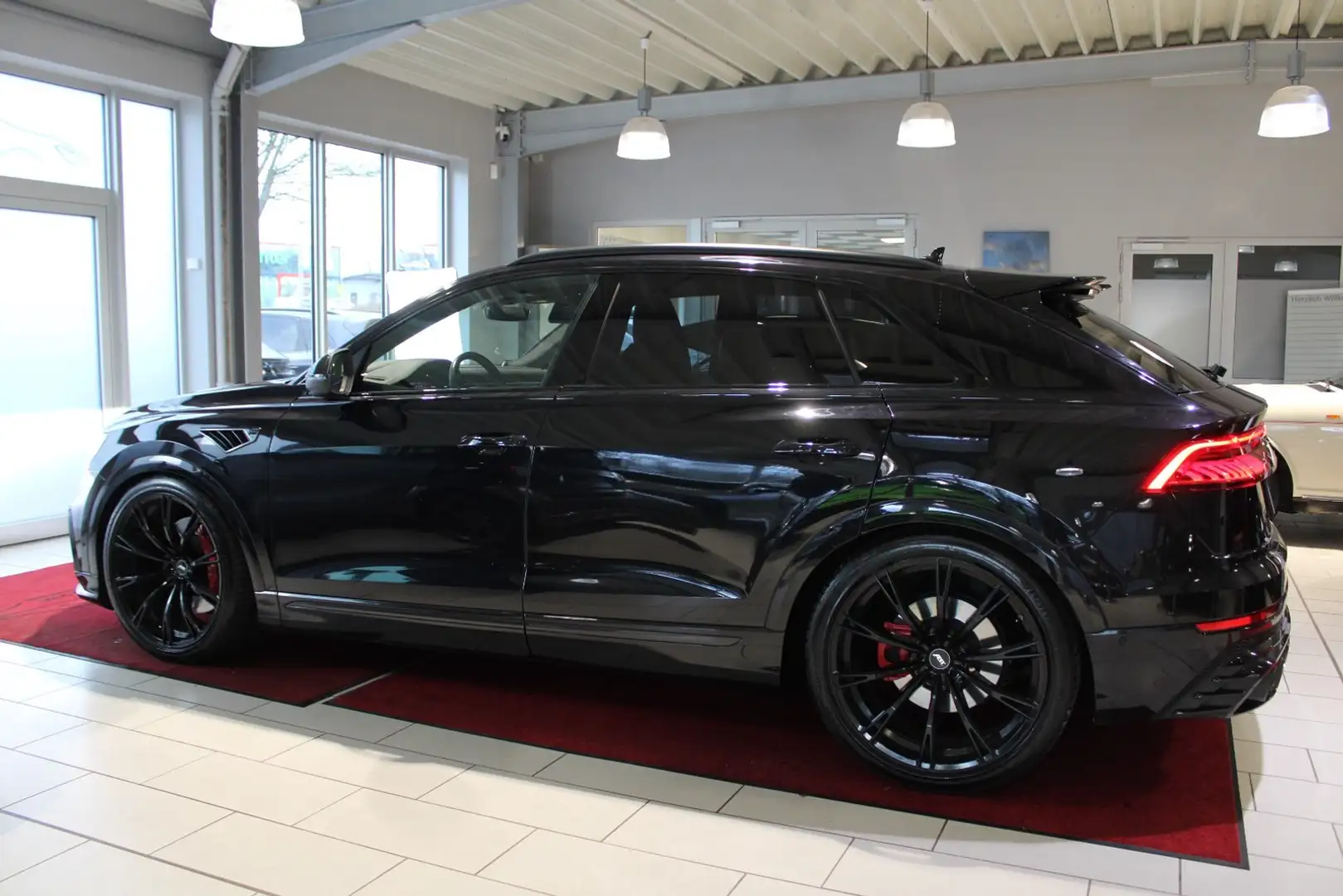 Audi SQ8 4.0 TFSI quattro ABT *Pano*23Zoll Schwarz - 2