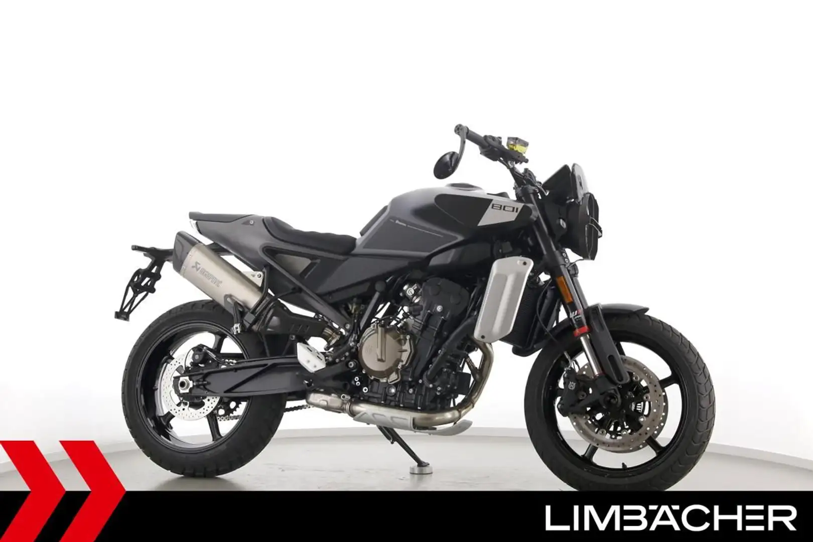 Husqvarna Svartpilen 801 - AKRAPOVIC, EXTRAS! Schwarz - 1