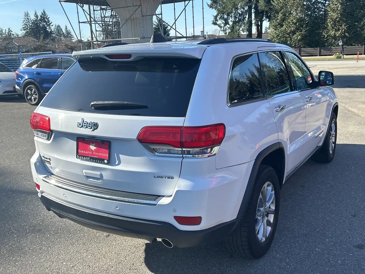 Jeep Grand Cherokee снимка Jeep Grand Cherokee