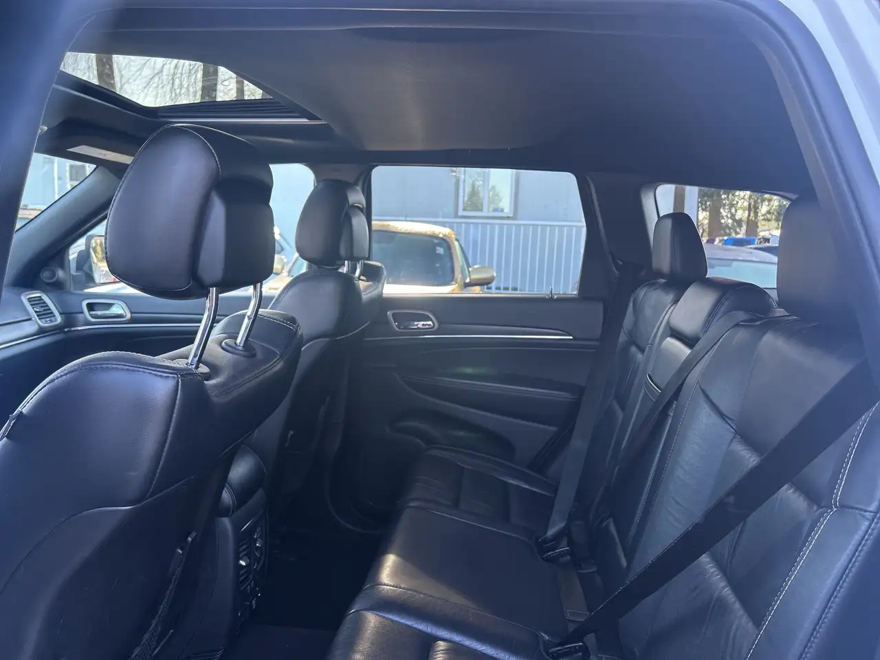 Jeep Grand Cherokee снимка Jeep Grand Cherokee