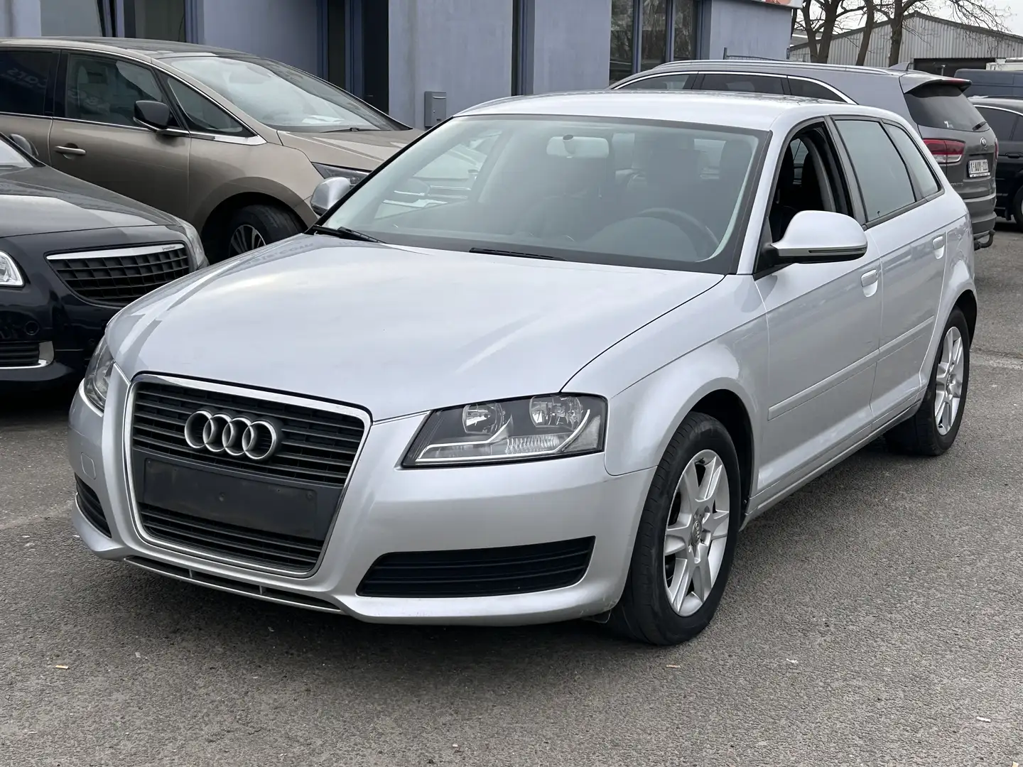 Audi A3 Sportback 1.6 Limited Edition Euro 6 ! Gris - 1