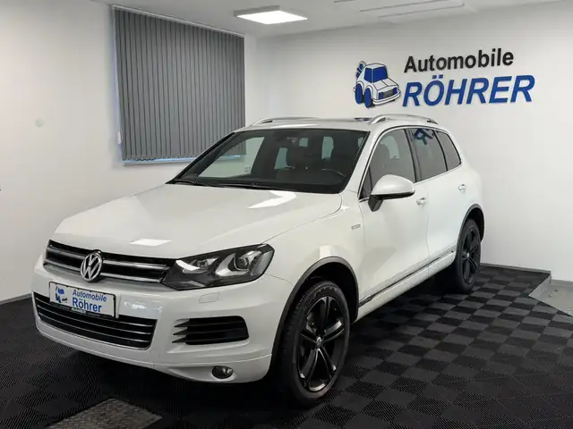 Volkswagen Touareg 3.0 V6 TDI 4M EditionX Pano AHK Leder