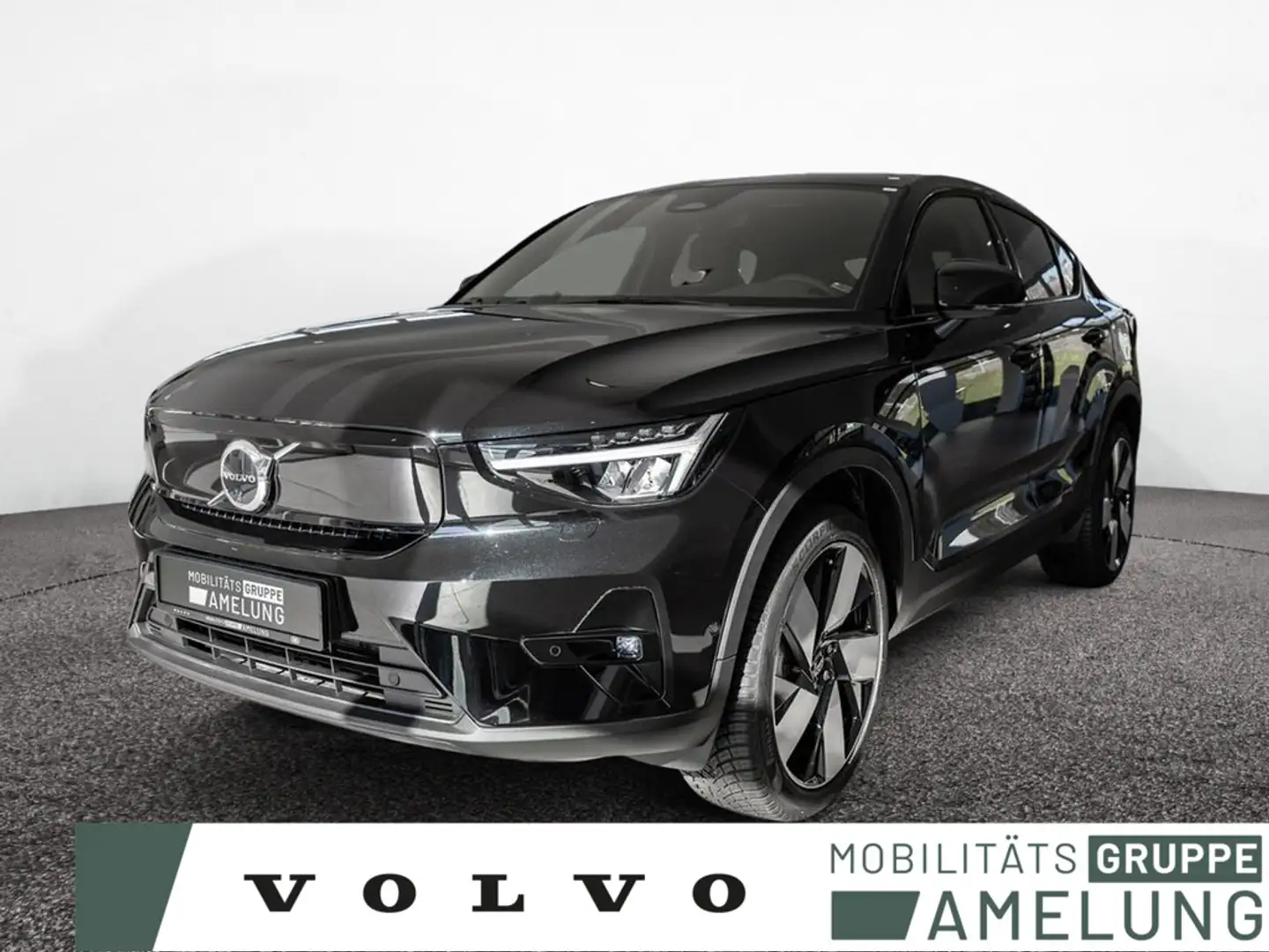 Volvo C40 Recharge Single Motor Ultimate AHK PANO Noir - 1