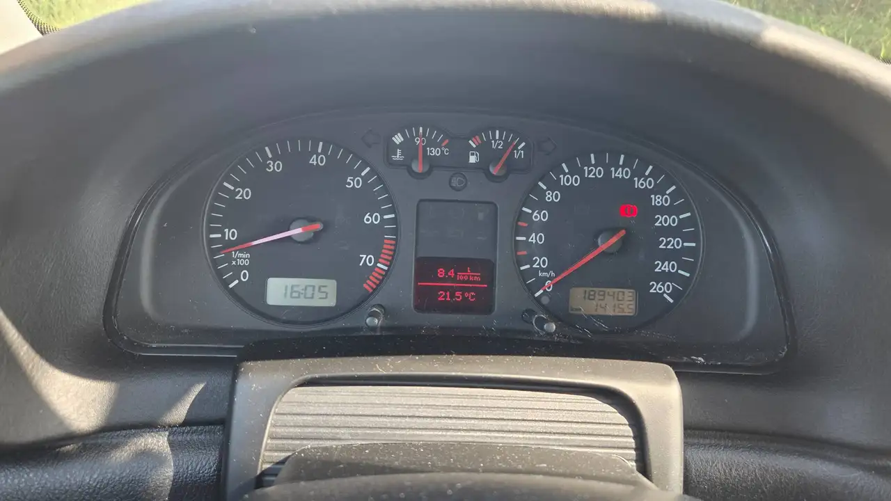 Volkswagen Passat 2.8 V6 Trendline 4M, foto 6