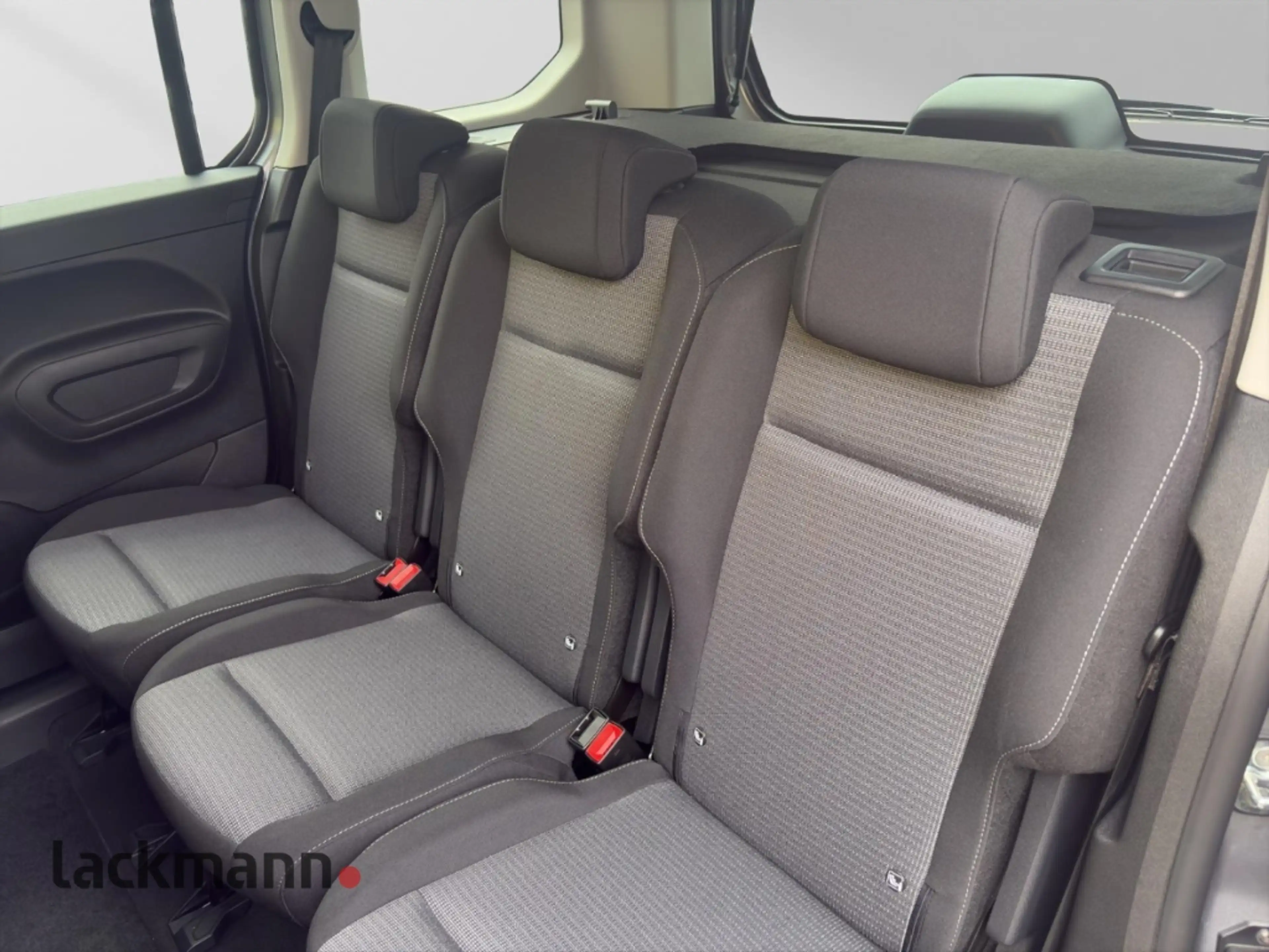Toyota Proace City 1.2 Verso L1 Teamplayer*KAMERA*SHZG* — photo 10