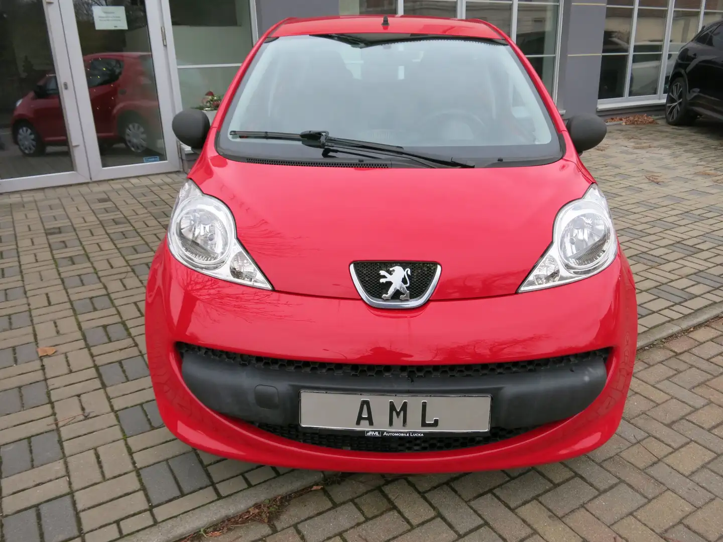 Peugeot 107 Petit Filou KLIMA 1.HAND TÜV+AU NEU Rot - 2