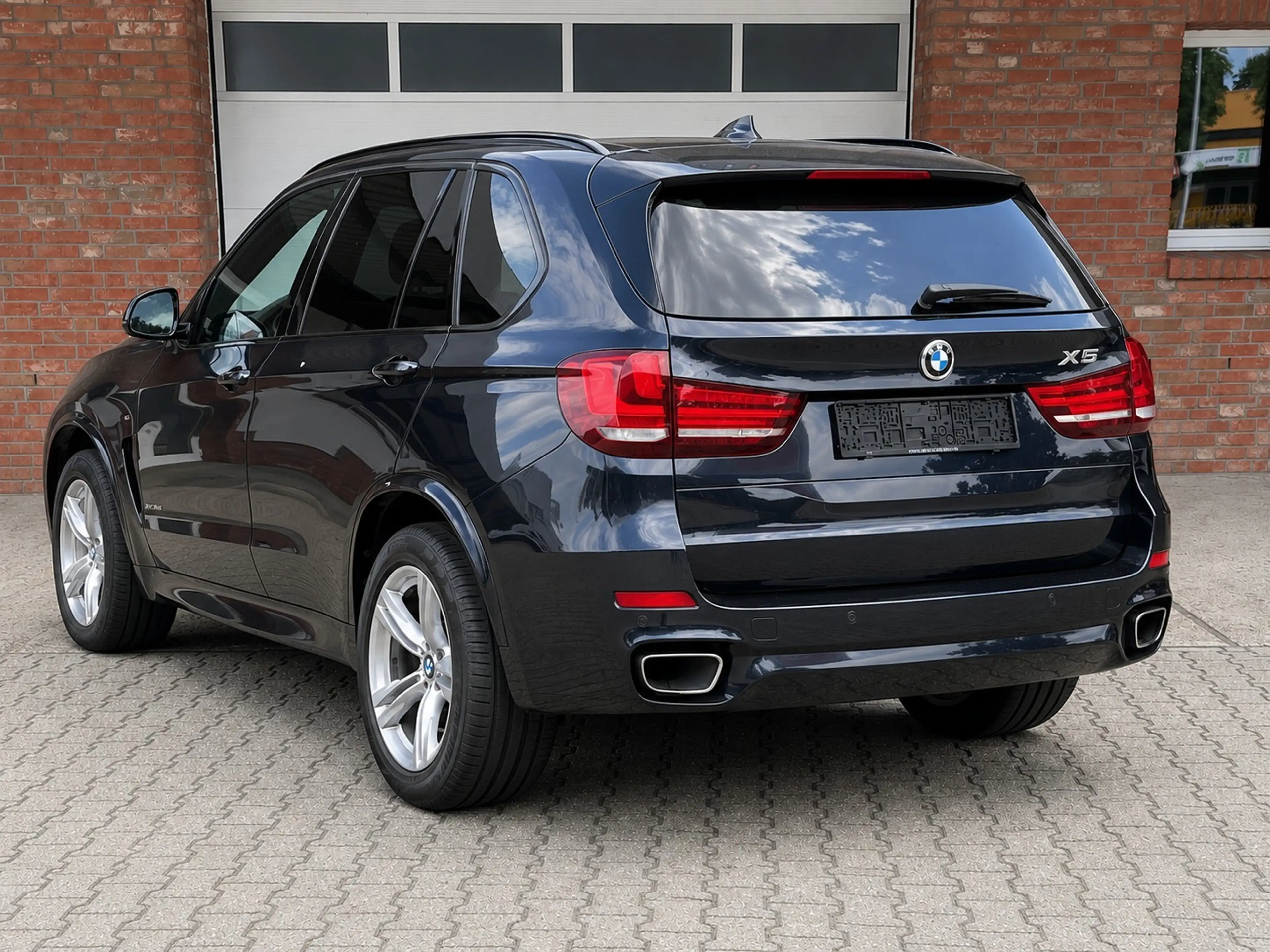 BMW X5 M-Sportpaket Panorama — photo 3