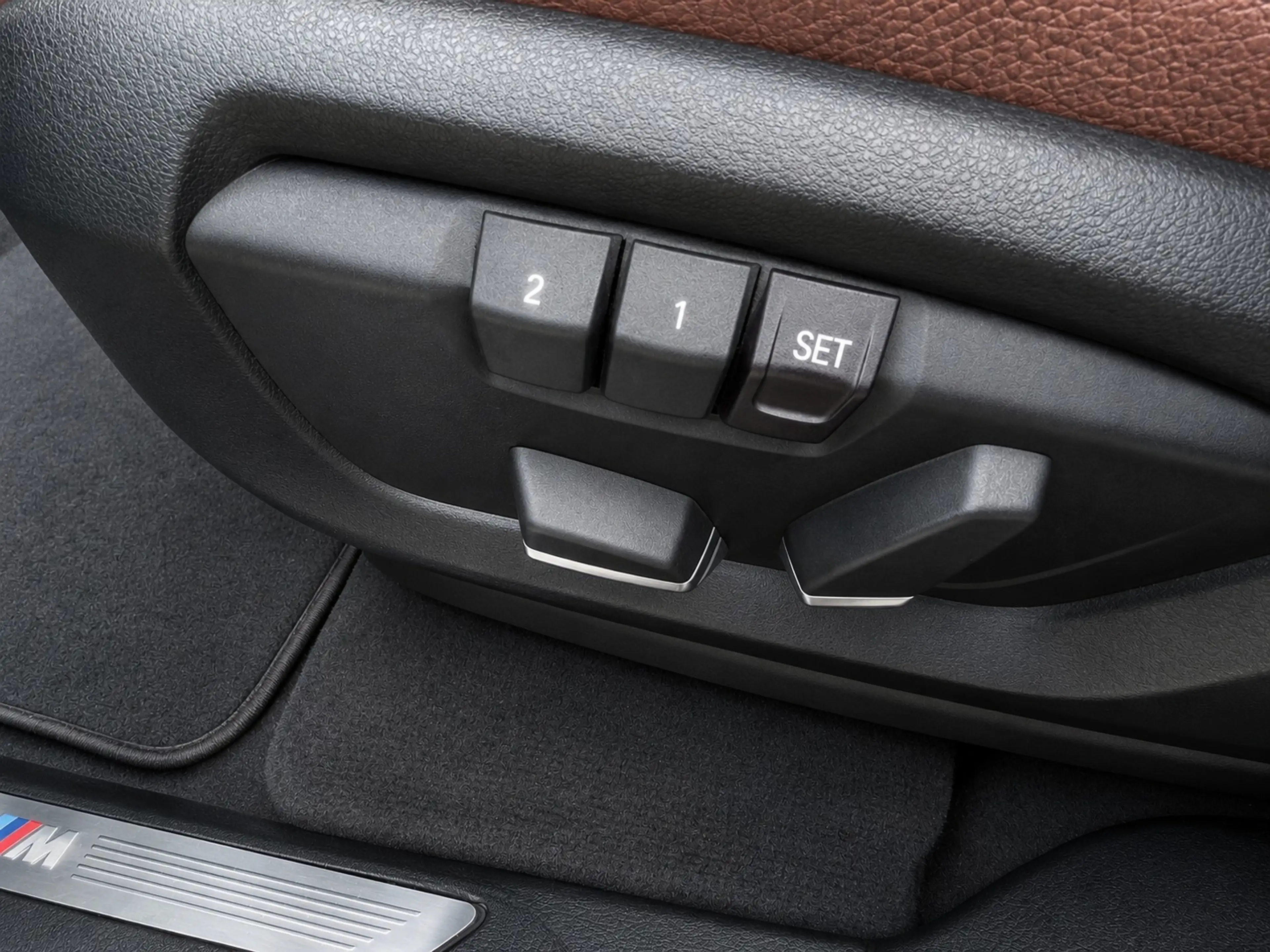 BMW X5 M-Sportpaket Panorama — photo 12