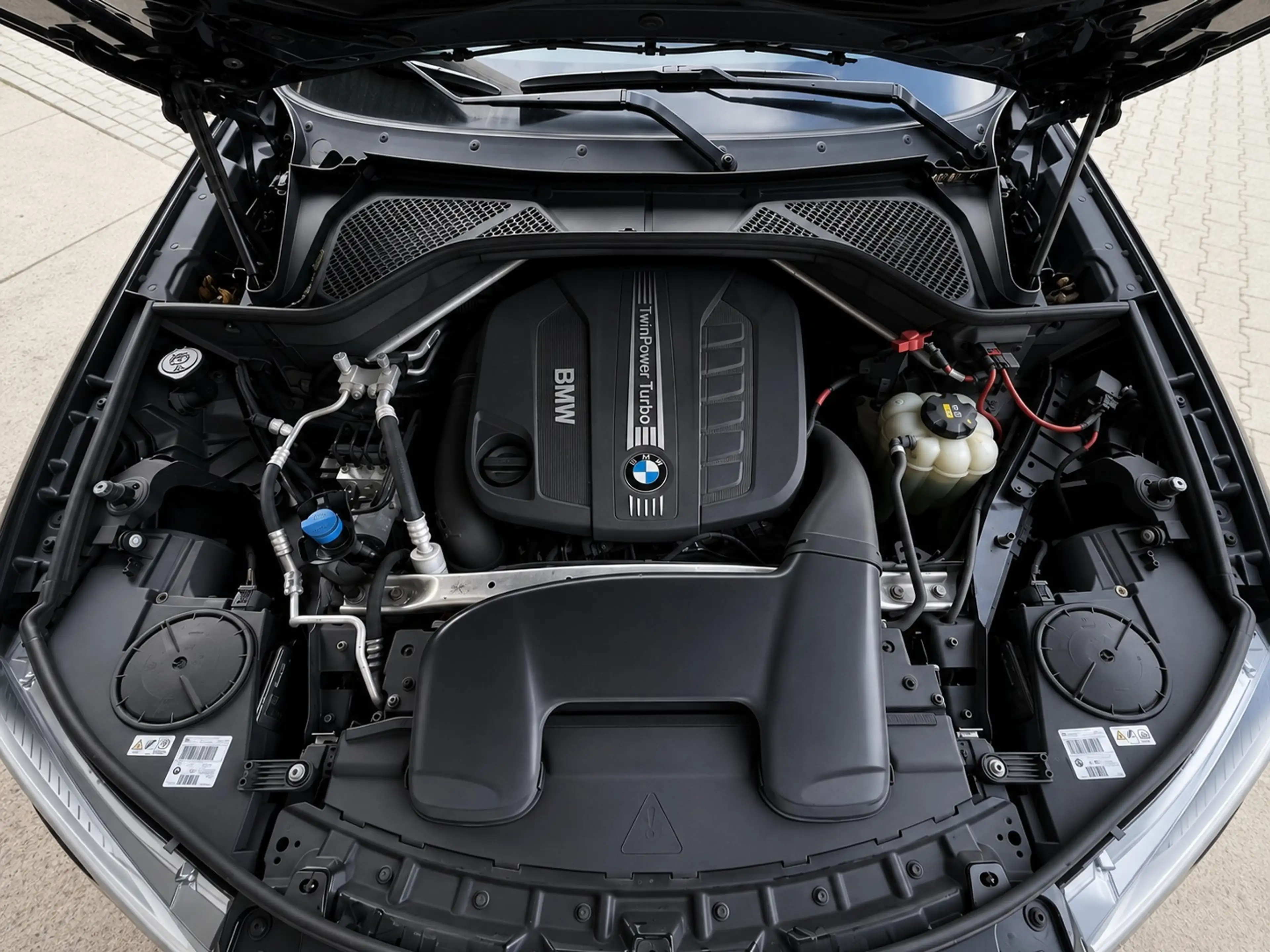 BMW X5 M-Sportpaket Panorama — photo 15