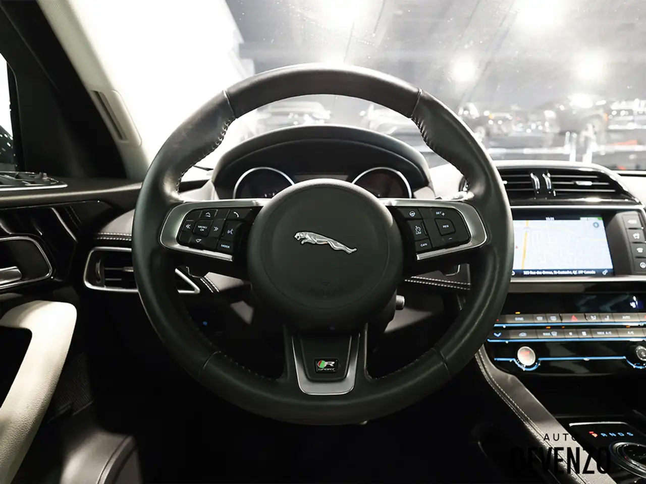 Jaguar F-Pace снимка Jaguar F-Pace