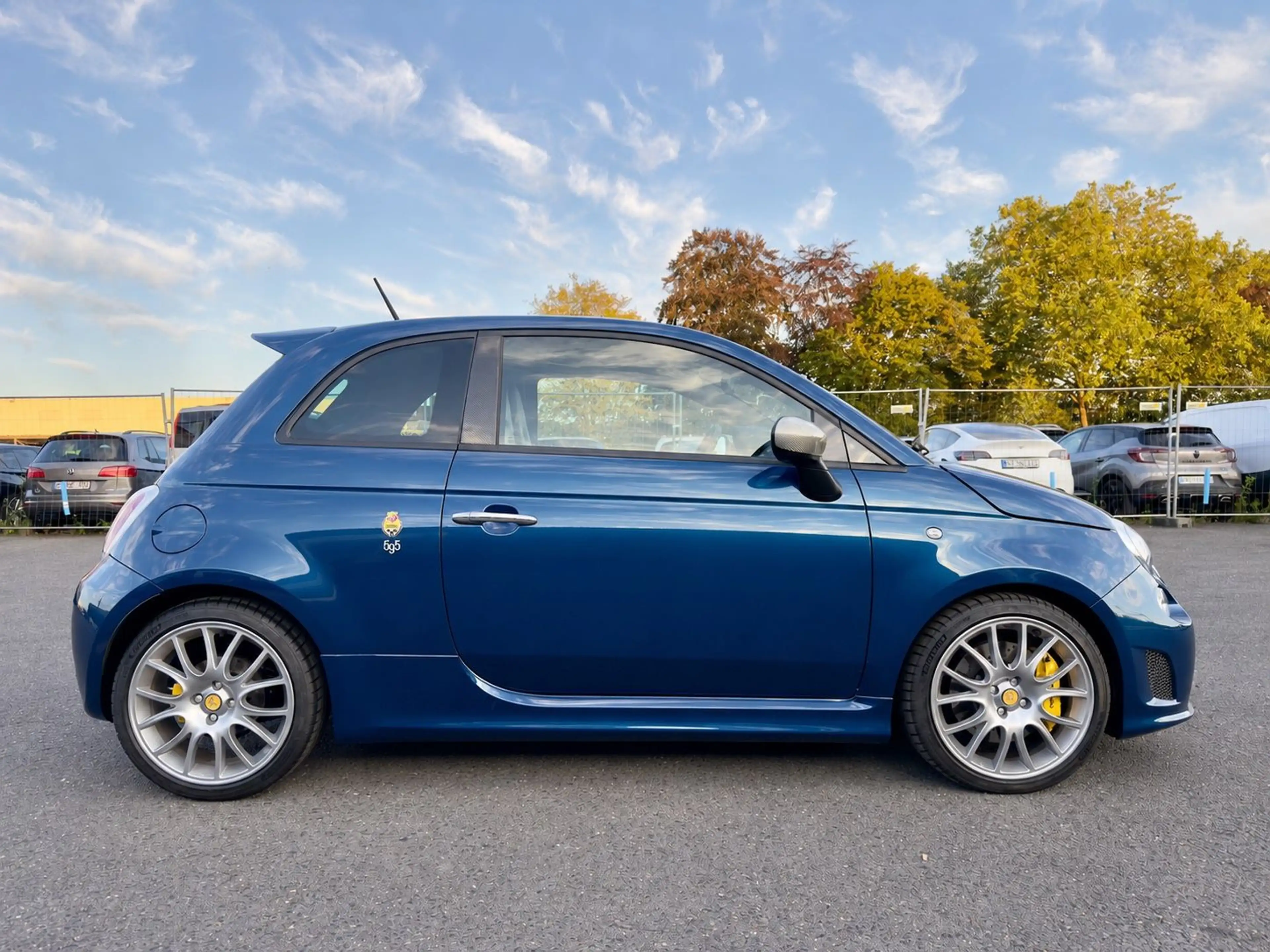 Abarth 695 Tributo Ferrari | Blu Abu Dhabi | 1 of 99 | — photo 4