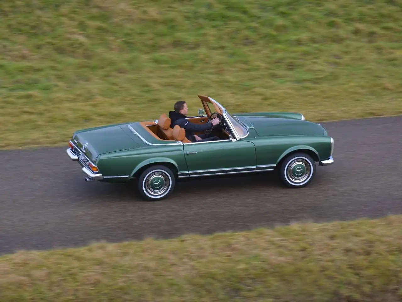 Mercedes-Benz 280 SL pagode | Fully restored | Matching numbers | European car, foto 3