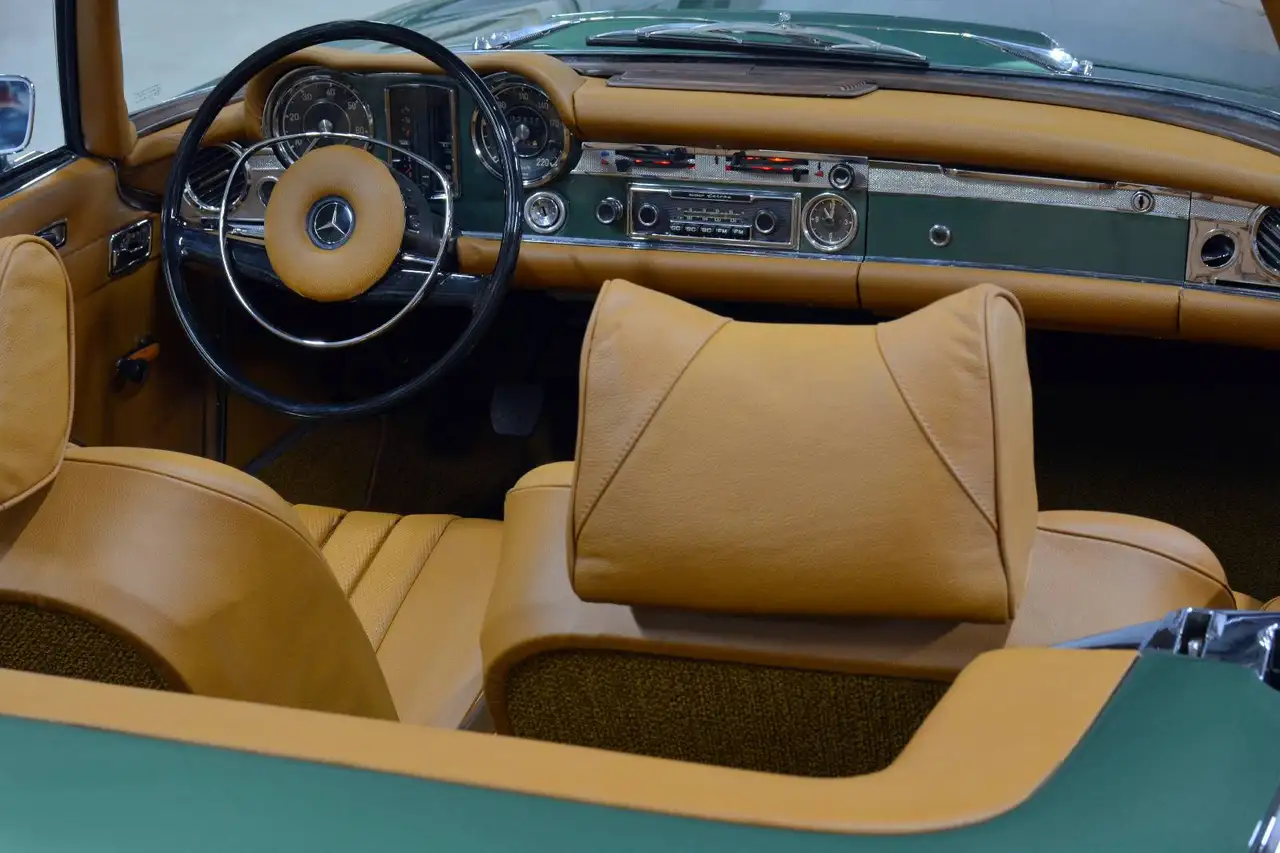 Mercedes-Benz 280 SL pagode | Fully restored | Matching numbers | European car, foto 9