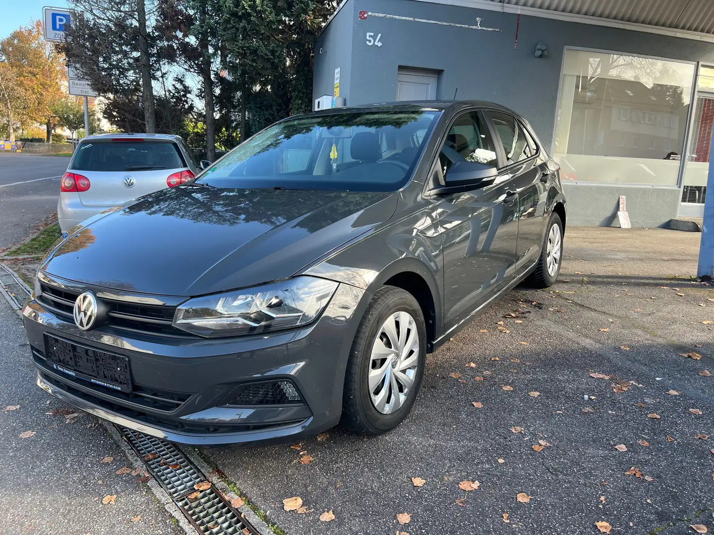 Volkswagen Polo Trendline Gris - 1