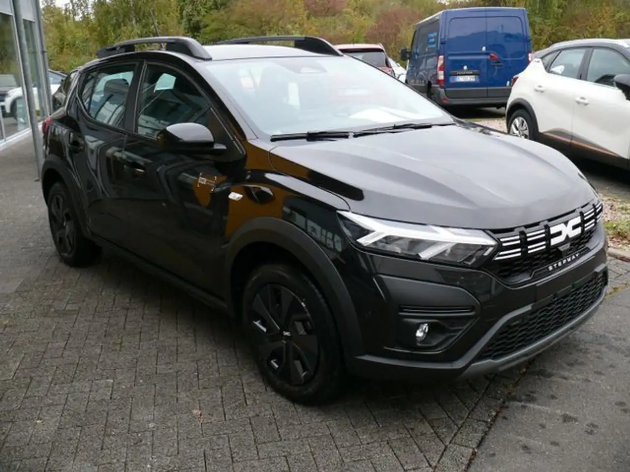 Dacia Sandero Stepway Expression Automatik 12