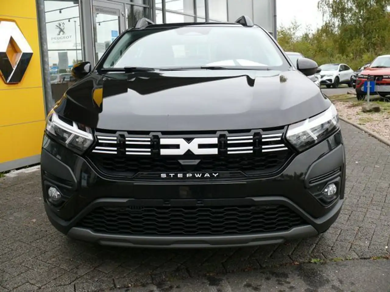 Dacia Sandero Stepway Expression Automatik 11