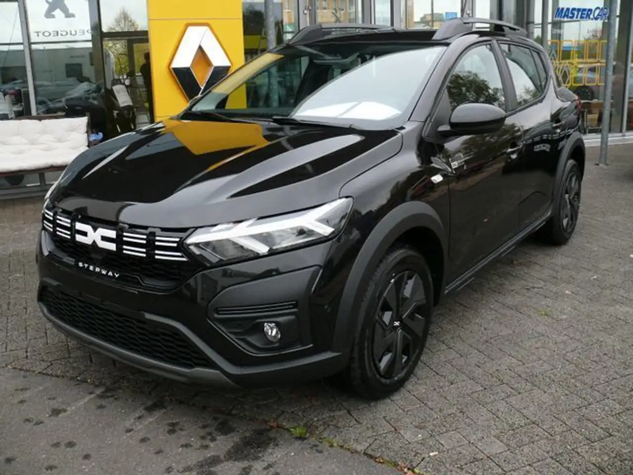 Dacia Sandero Stepway Expression Automatik 9