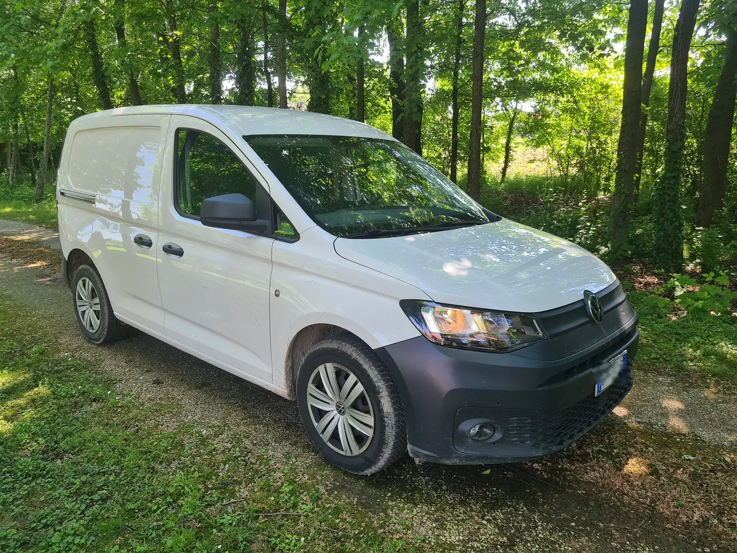 Volkswagen Caddy 2.0 TDI 102 CV + IVA Bianco - 1