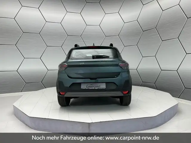Dacia Sandero Stepway view 4