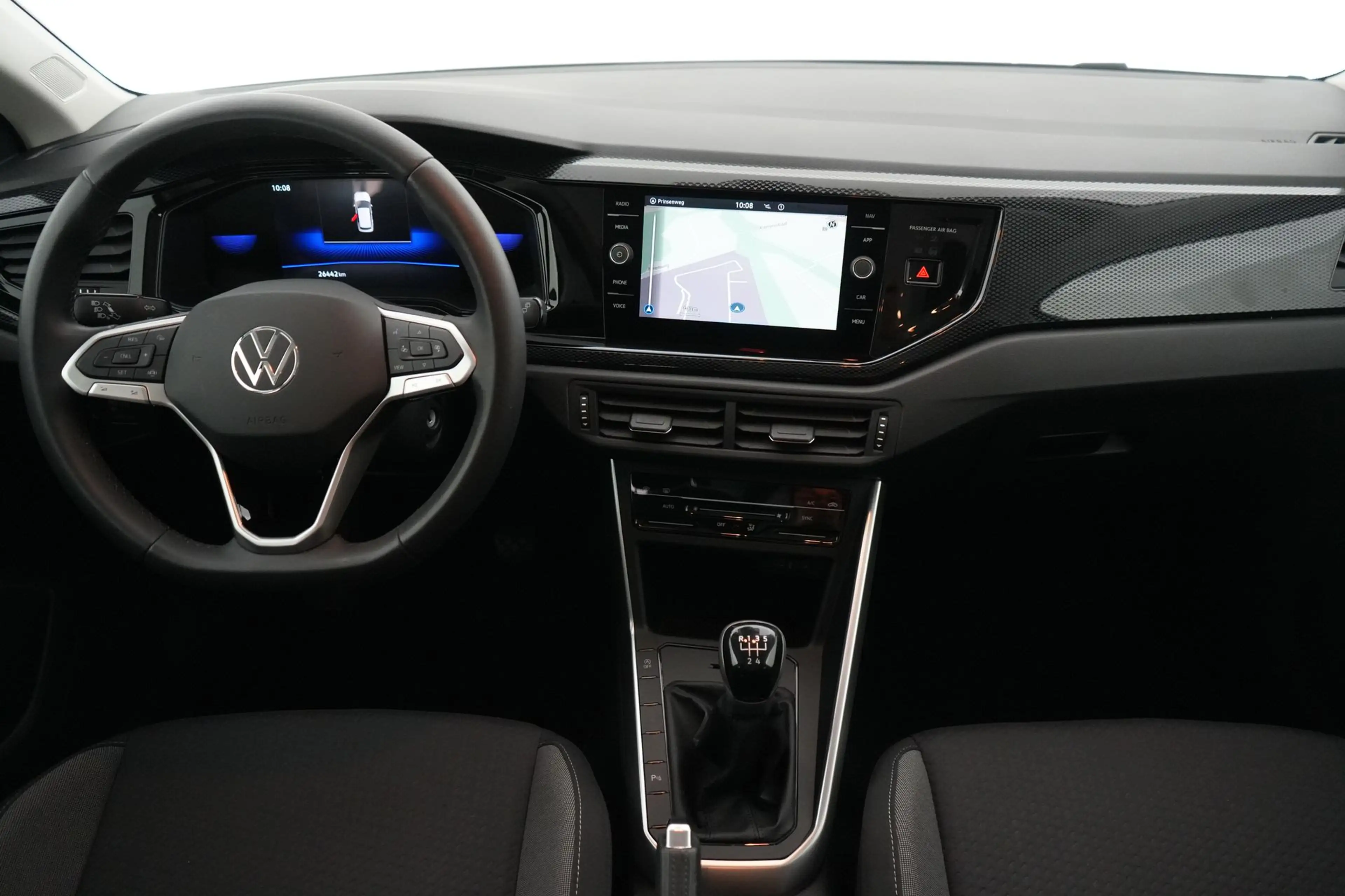 Volkswagen Polo 1.0 TSI Life Business LED GPS PDC CAM Carplay — photo 13