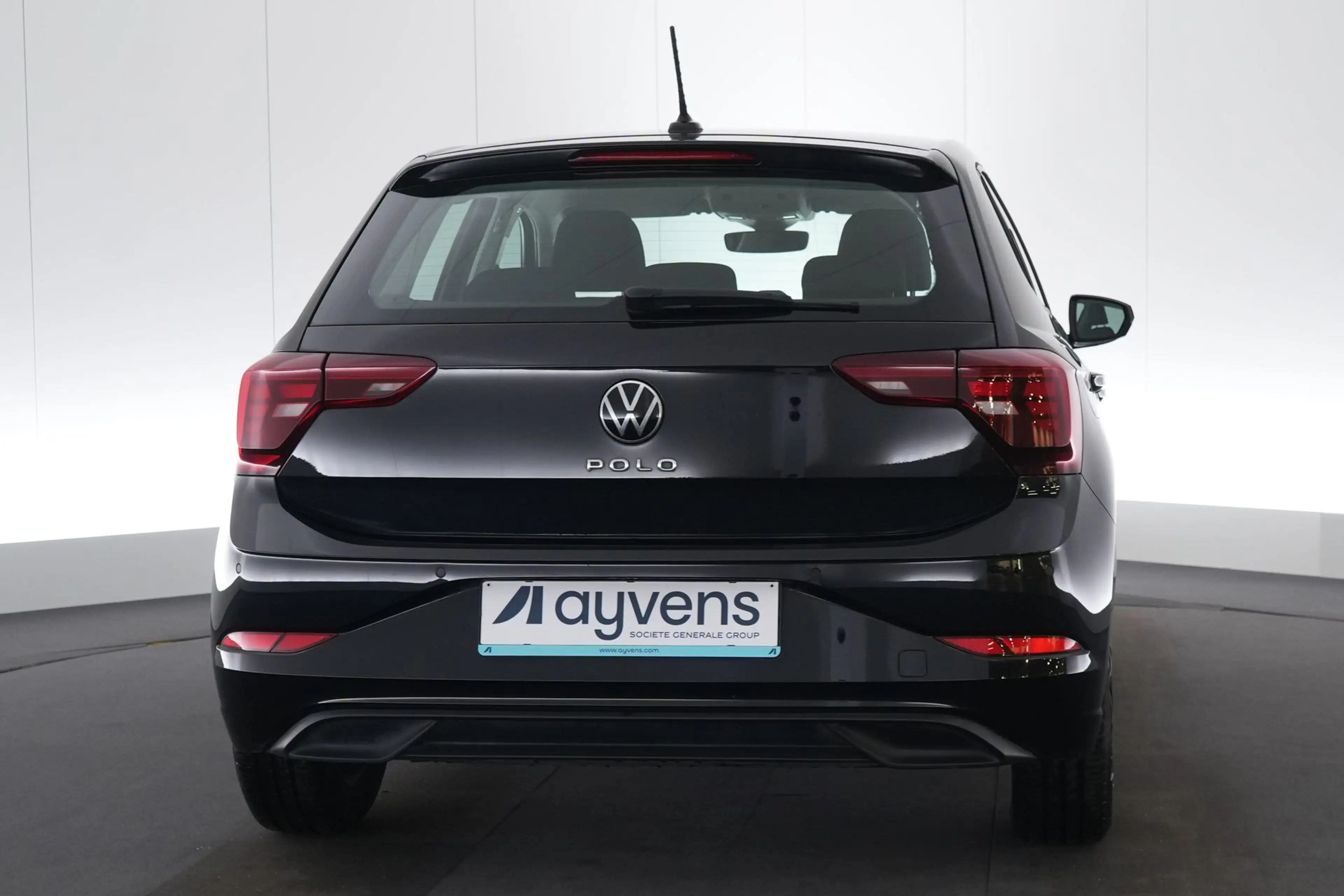 Volkswagen Polo 1.0 TSI Life Business LED GPS PDC CAM Carplay — photo 8