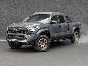 2025 Trailhunter € 76800 +HEAD UP DISPLAY