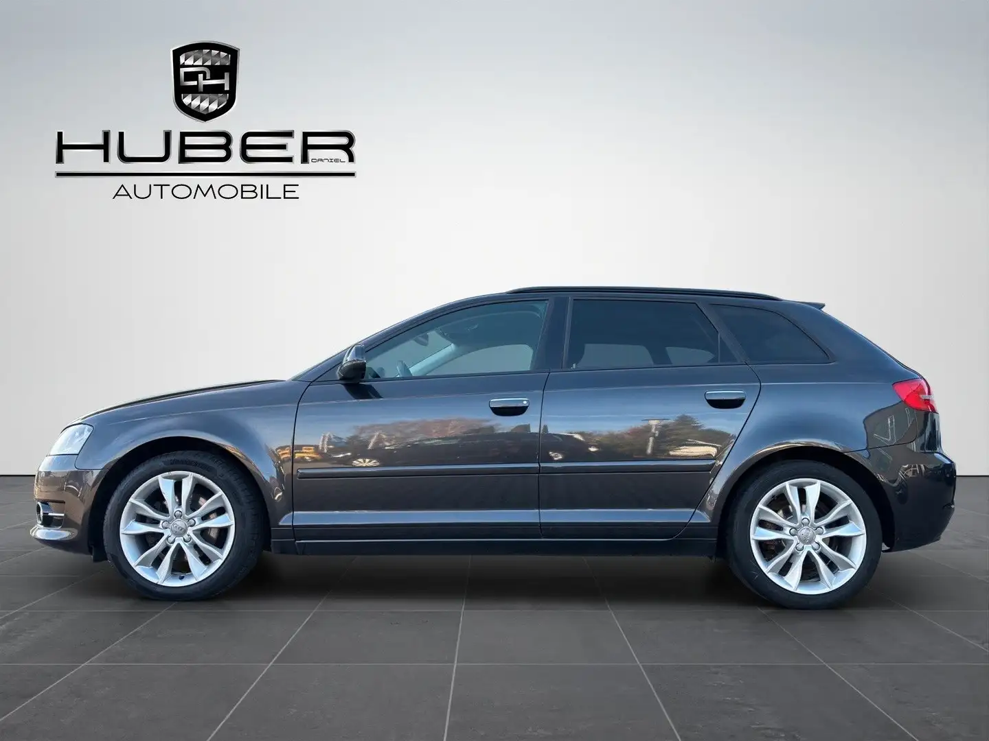 Audi A3 Sportback 1.4 TFSI Ambition SHZ, PDC, HU11/26 Grau - 2