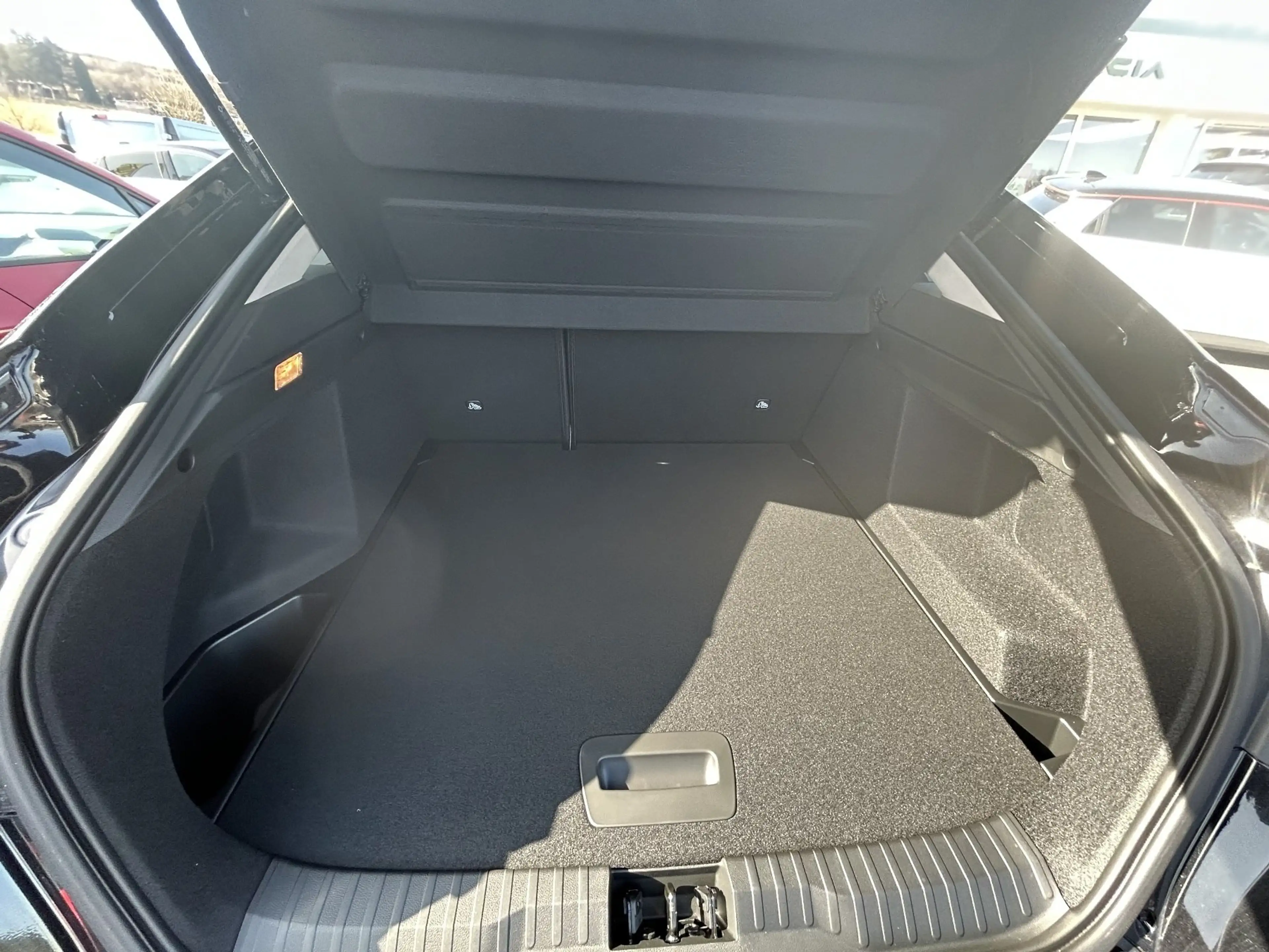 Renault Arkana 1.3 TCe 140 Mild-Hybrid Evolution — photo 14