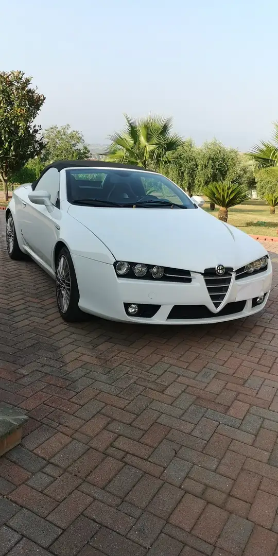 Alfa Romeo Spider 1750 tbi 200cv - 1