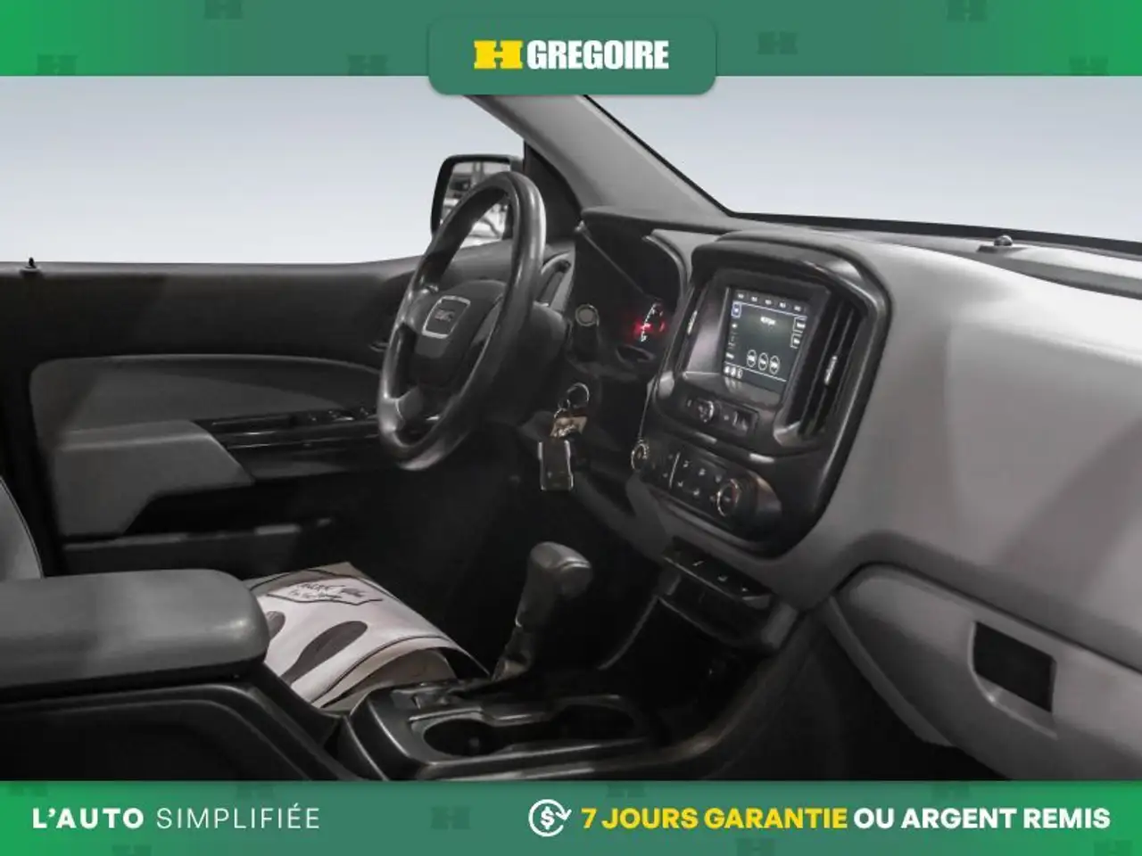 GMC Canyon photo GMC Canyon