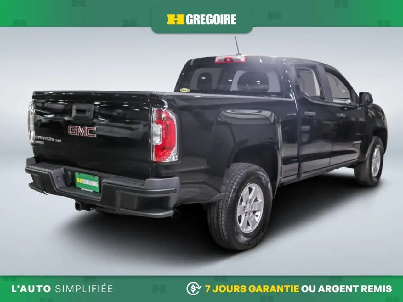 GMC Canyon photo GMC Canyon