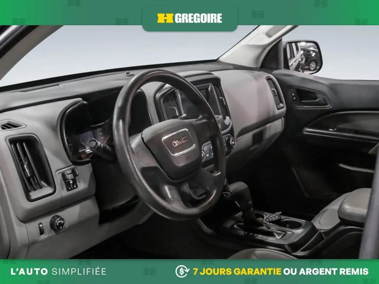 GMC Canyon photo GMC Canyon