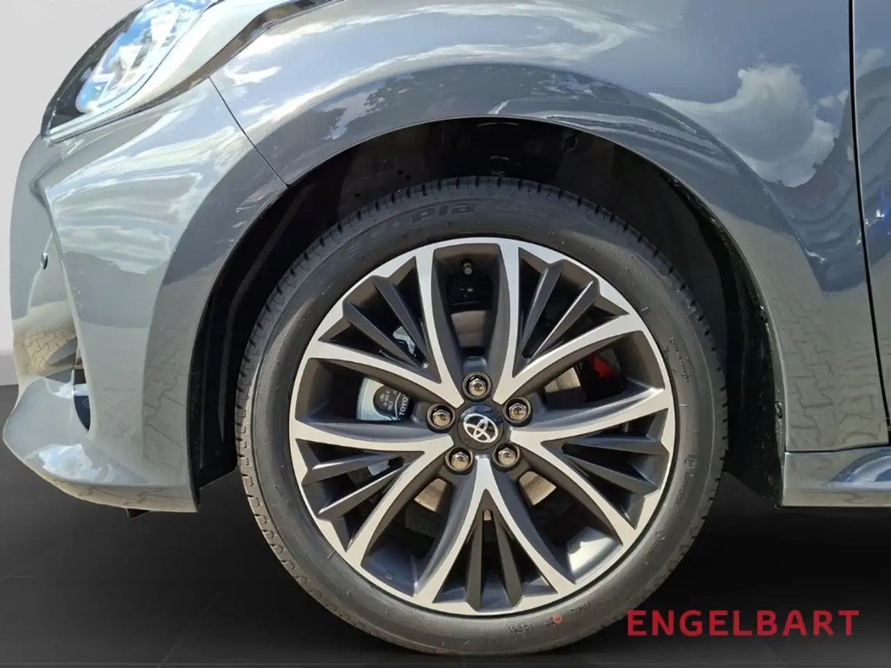 Toyota Yaris 1.5 Hybrid Teamplayer Technik Paket, миниатюра 15