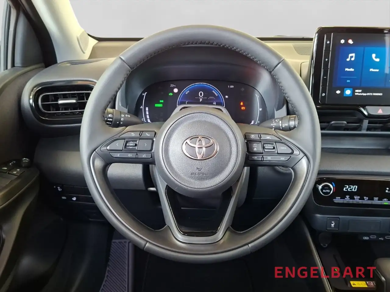 Toyota Yaris 1.5 Hybrid Teamplayer Technik Paket, миниатюра 8