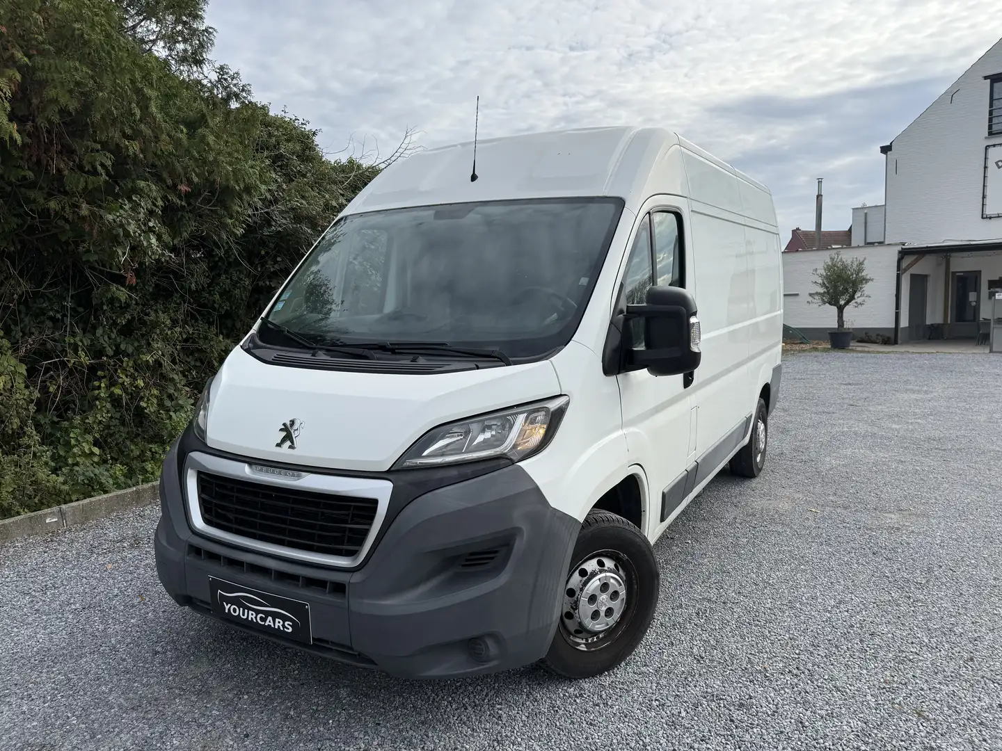 Peugeot Boxer 2.0 BlueHDi L2H2 * AIRCO * EURO 6b Blanc - 1