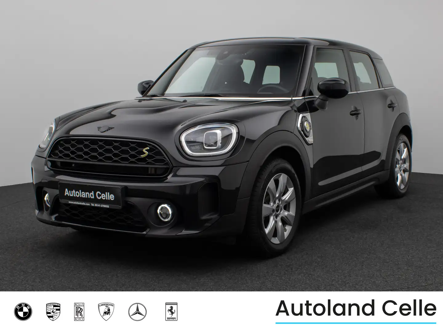 MINI Cooper SE Countryman ALL4 Kamera DAB Navi crna - 1