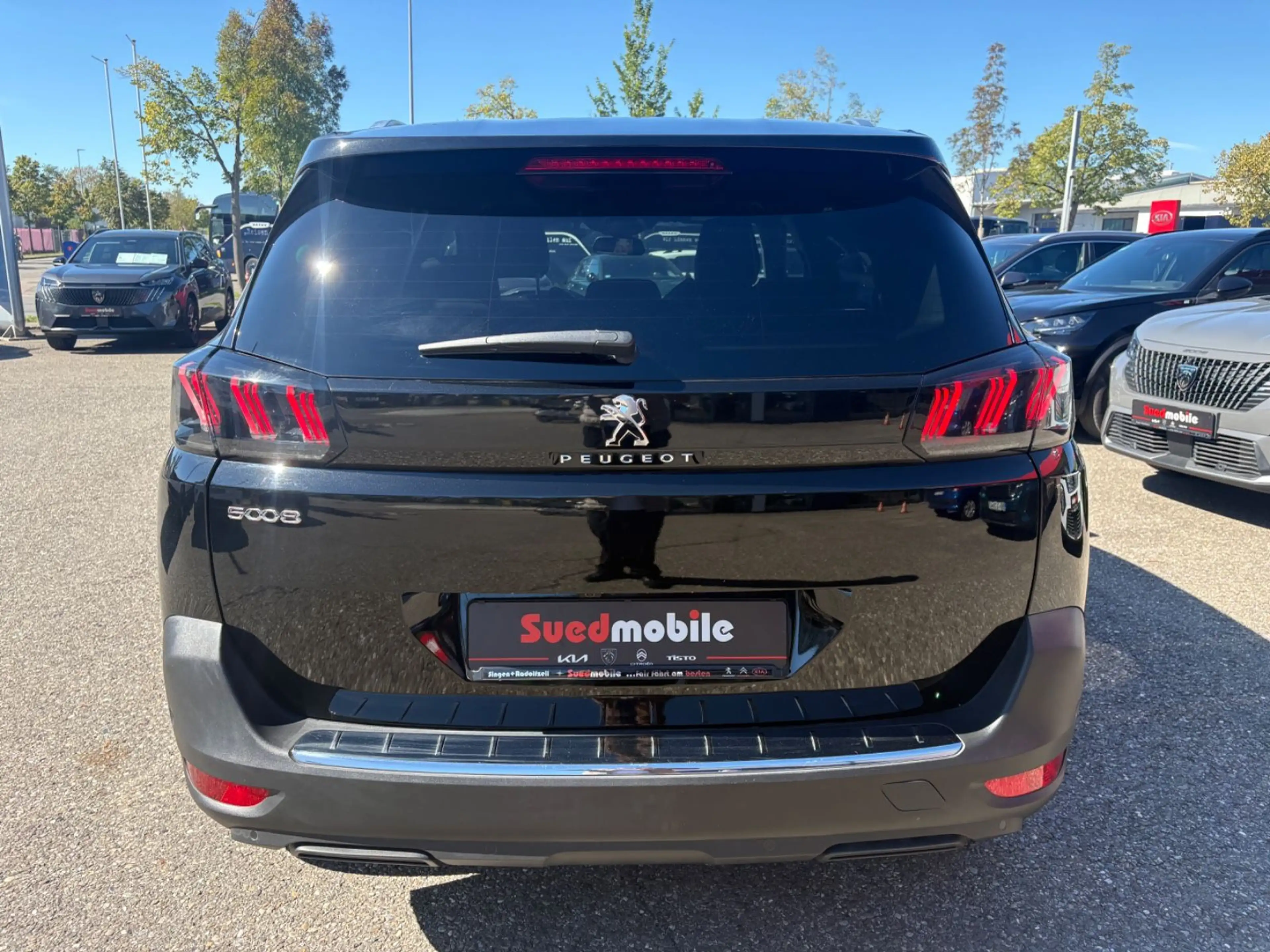 Peugeot 5008 PureTech 130 Stop & Start Allure Pack — photo 5