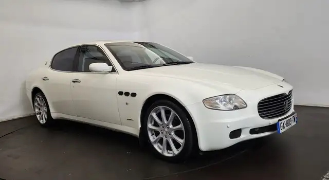 Maserati Quattroporte