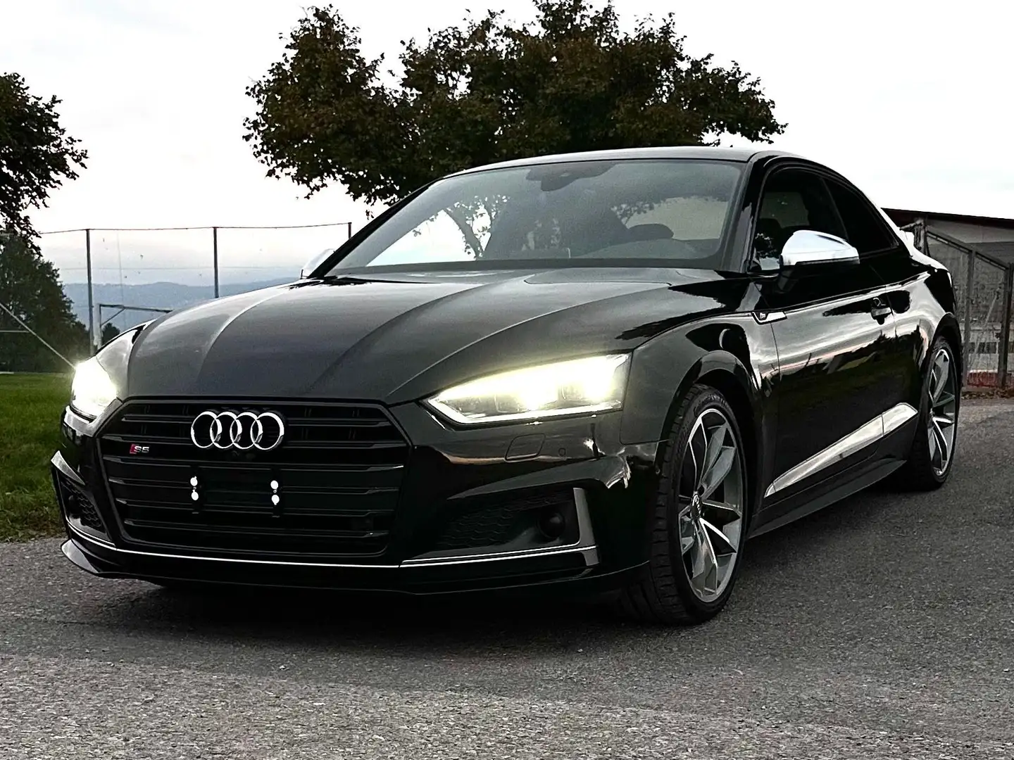 Audi S5 S5 Coupé 3,0 TFSI quattro Tiptronic Schwarz - 1
