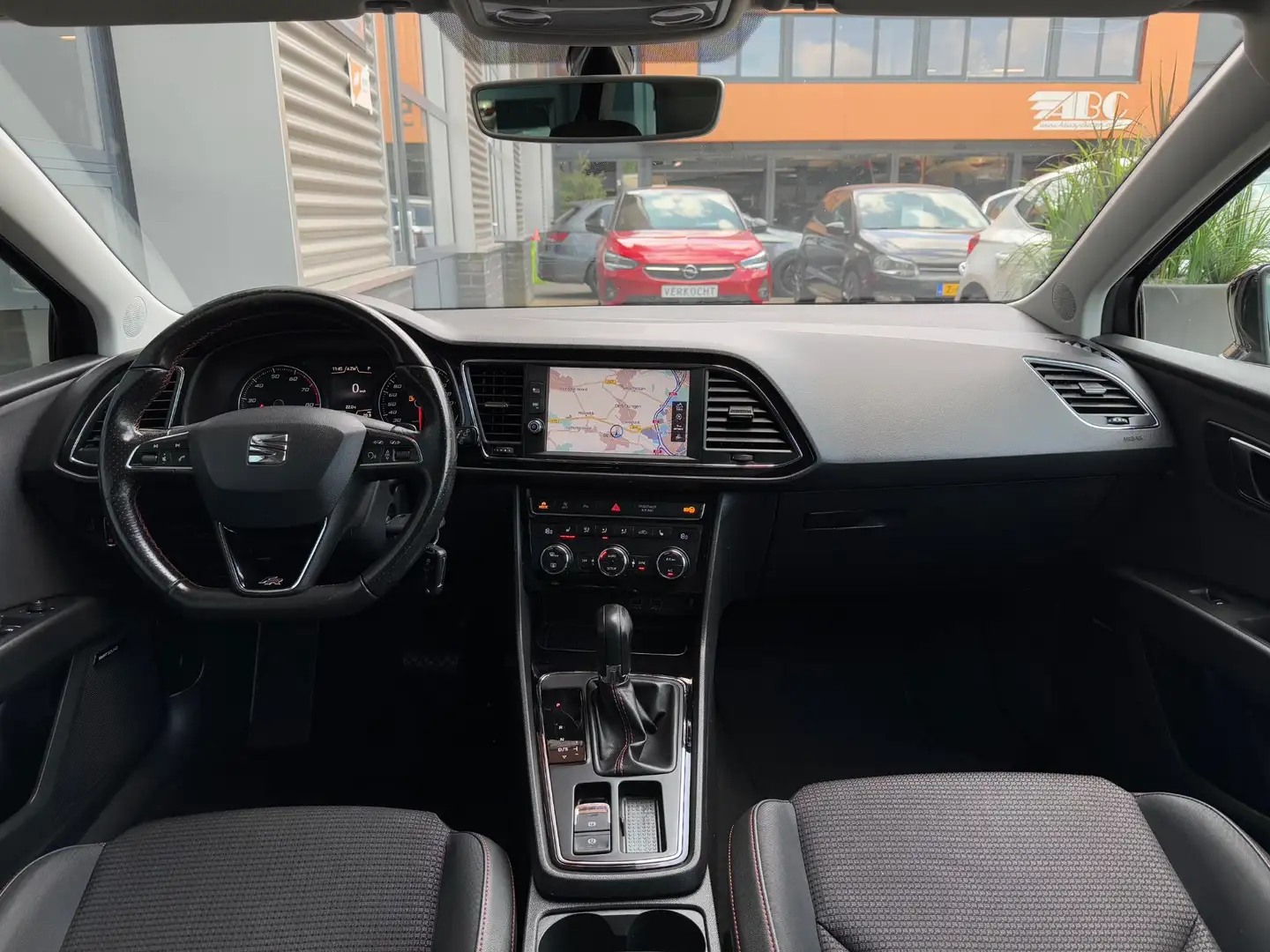 SEAT Leon ST 1.4 EcoTSI FR DSG ACC LED Navi Zwart - 2
