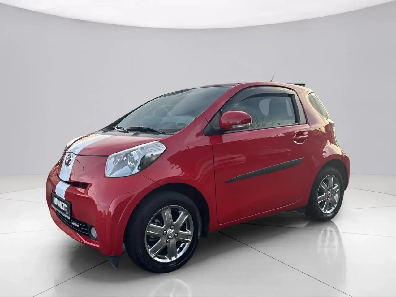 Toyota iQ